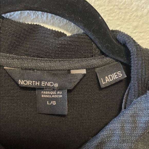 Black Mercedes North End Hooded Coat Ladies Size: Large - Picture 8 of 11